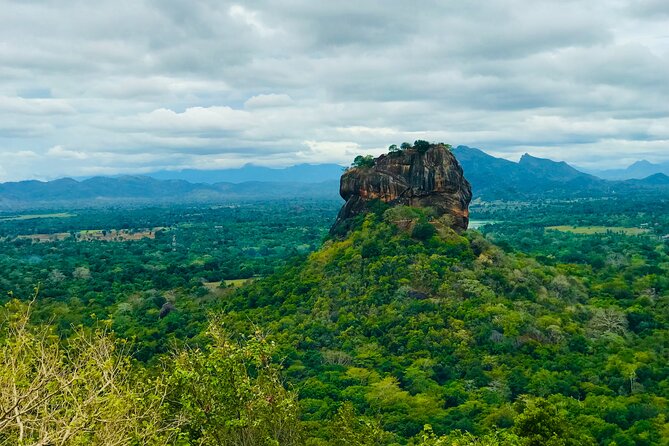 6 Days Heritage Tour in Sri Lanka (Private)