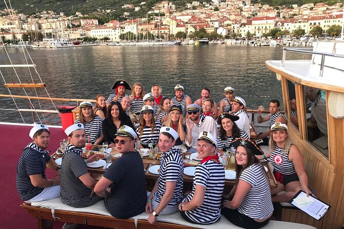 7-Day Guided Tour by Boat Around the Islands in Croatia