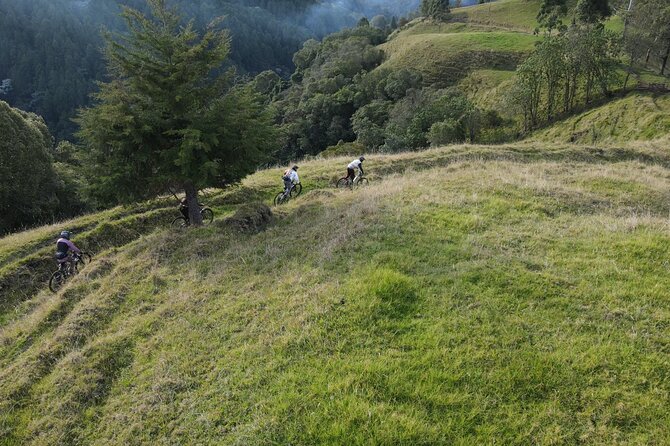 8-Days Private Enduro Mountain Bike Tour in Colombia - Tour Overview