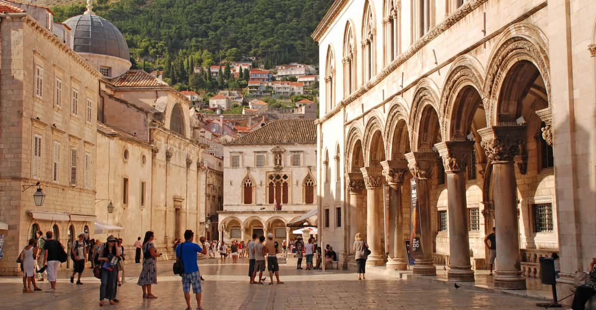 8am or 7 Pm PRIVATE Old Town Discovery and History Tour - Tour Overview