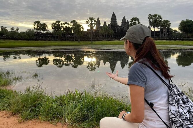 A Full-Day Tour Angkor Wat - Small Group - Transportation Arrangements