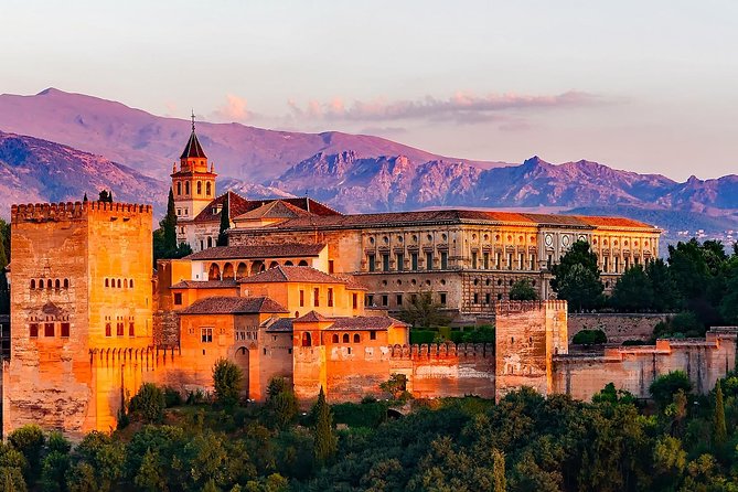 Alhambra and Generalife Skip-The-Line Ticket With Official Guide