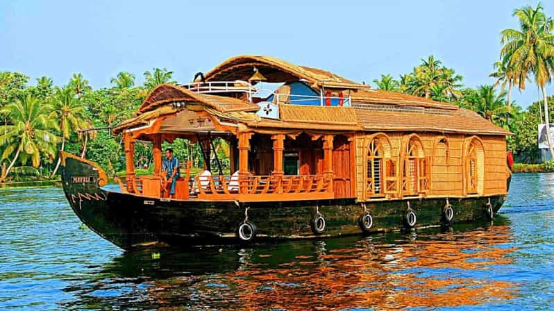 Amazing Munnar Alleppey Tour 4D/3N - Tour Overview