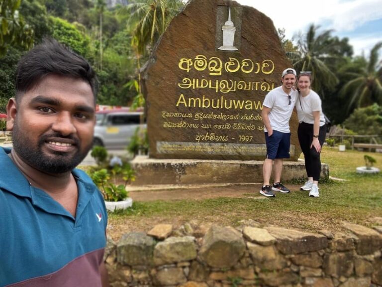 Ambuluwawa Tour : From Kandy With Tea Factory Visit