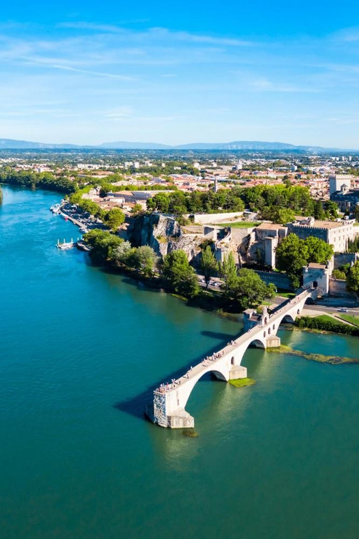 Avignon: Express Walk With a Local in 60 Minutes - Tour Details