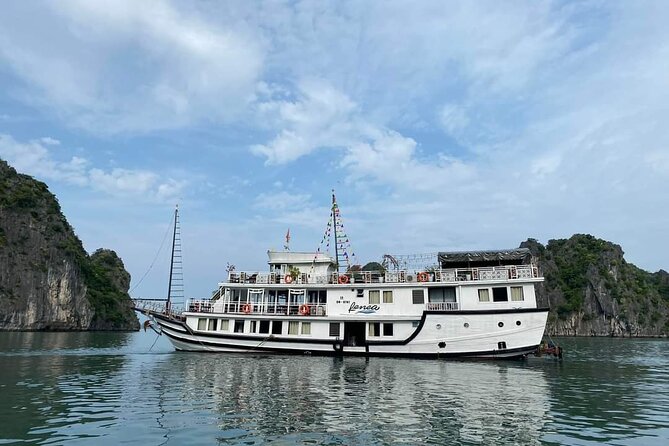Bai Tu Long Bay Off-The-Beaten-Track on Renea Cruise 2Day/1 Night