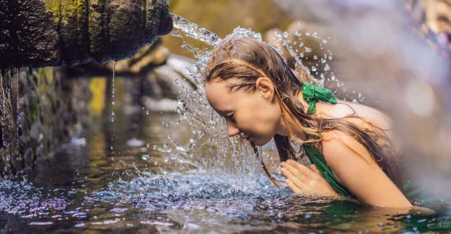 Bali: Traditional Balinese Purification With Photographer