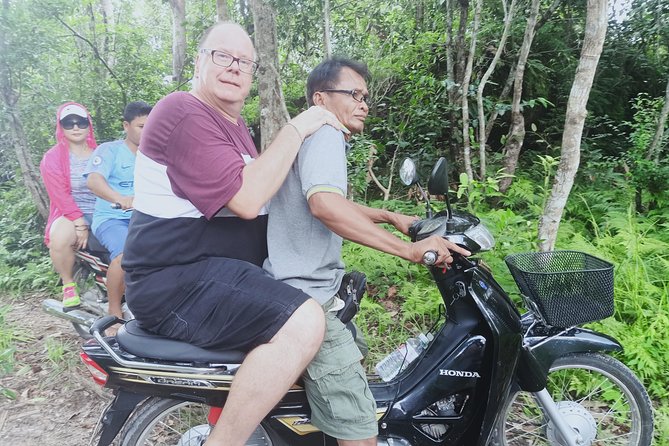Banteay Srei & Kulen Mountain & Boeng Mealea