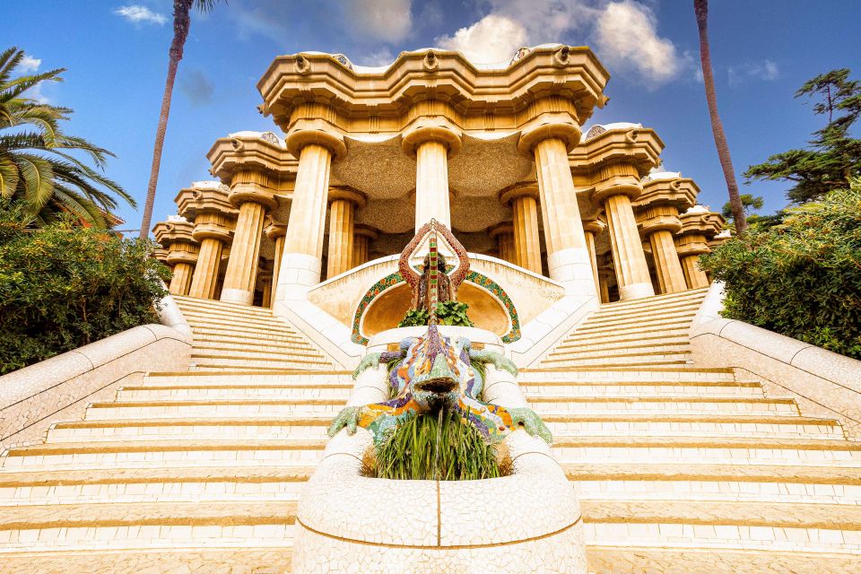 Barcelona: Park Güell Guided Tour With Fast-Track Ticket - Tour Overview and Pricing