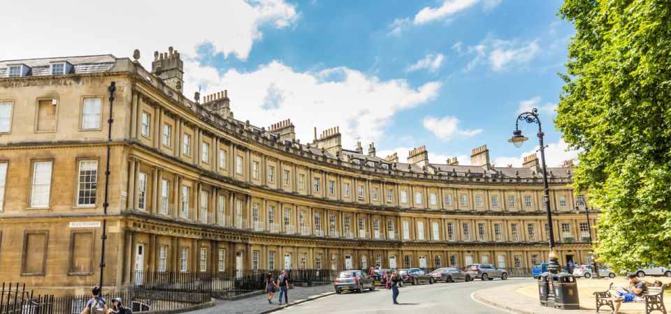 Bath : 2 Hour Historic Walking Tour With An App - Tour Overview