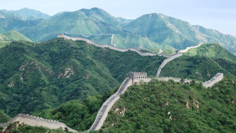 Beijing: Badaling Great Wall Ticket Daytime (6:30-16:30)