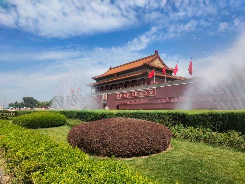 Beijing: Forbidden City and Tiananmen Square Walk Tour