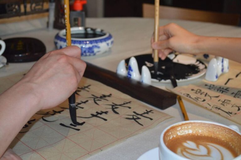 Beijing Wangfujing Calligraphy Class Nearby Forbidden City