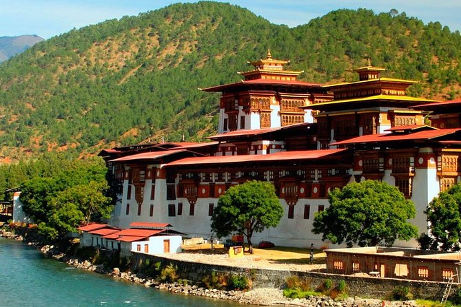 Bhutan Tour – 3 DAYS 2 NIGHTS