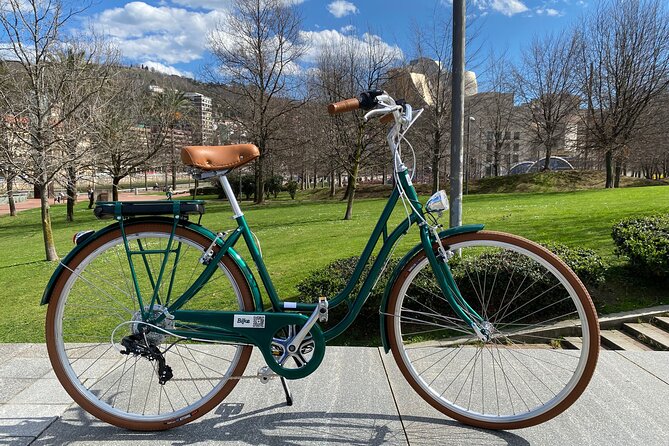 BILBAO-City Highlights Bike Tour