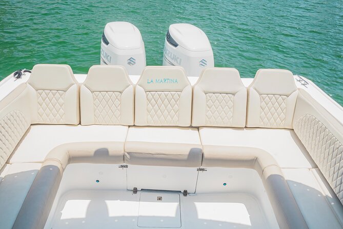 Boat Rental in La Martina With Captain