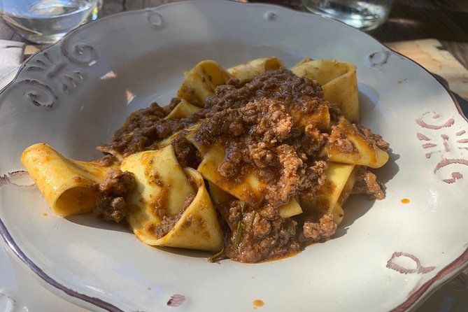 Bolgheri Wine Tour From Lucca