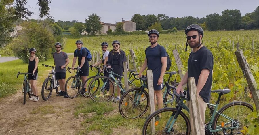 Bordeaux by Gravel Bike : Historic Center & Vineyards