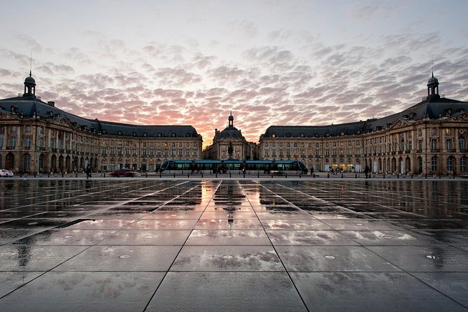 Bordeaux Historical Walking Tour