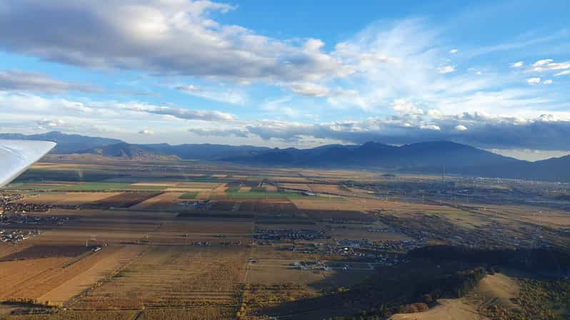 Brasov: Glider Flight Experience at Sanpetru Airfield - Experience Overview