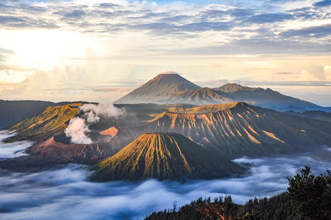 Bromo and Ijen Volcano Tour Starts From Yogyakarta