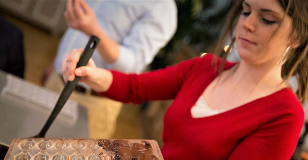 Brussels: Chocolate Workshop and Guided Walking Tour - Tour Overview