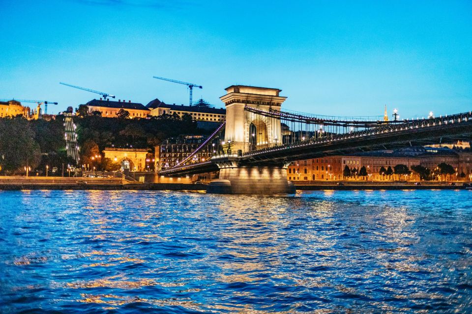 Budapest: 4-Course Dinner Cruise With Piano Show - Overview of the Dinner Cruise