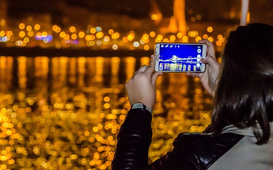 Budapest: City Highlights Cruise With Welcome Drink