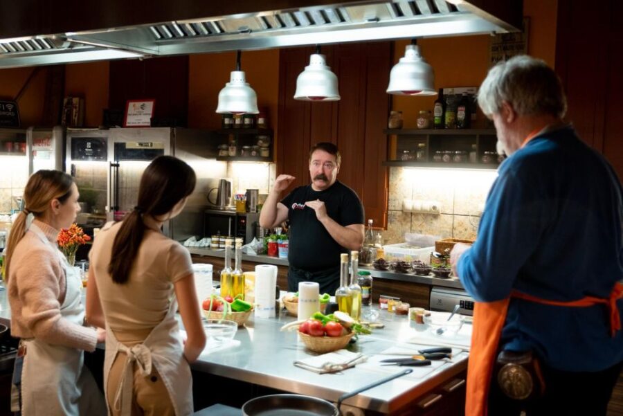Budapest: Cooking School – Hungarian Menu & Local Market