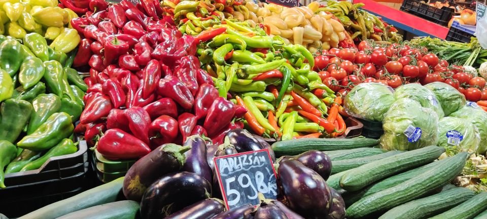 Budapest: Hungarian Cuisine in the Market Hall - Culinary Experience Overview