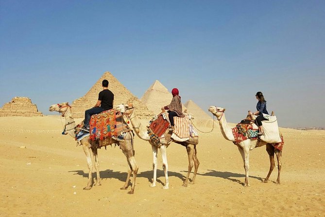 Cairo Full-Day Tours to Giza Pyramids ,Egyptian Museum & Bazaar