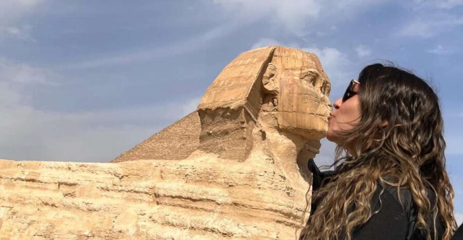 Cairo: Giza Pyramids, Sakkara and Dahshur Private Day Tour
