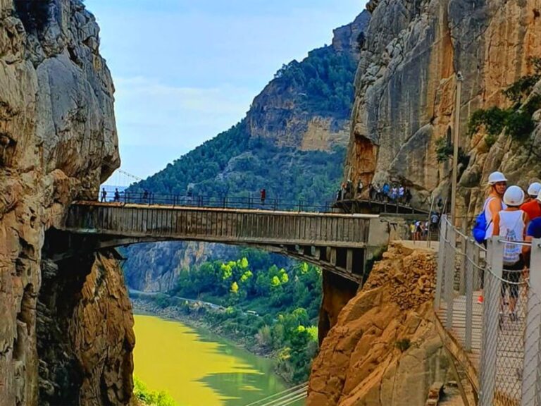 Caminito Del Rey: Tour With Official Guide and Drink