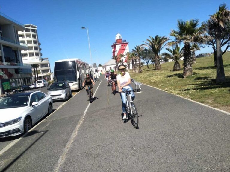 Cape Town Guided City Cycling Heritage Tour – Private Tour