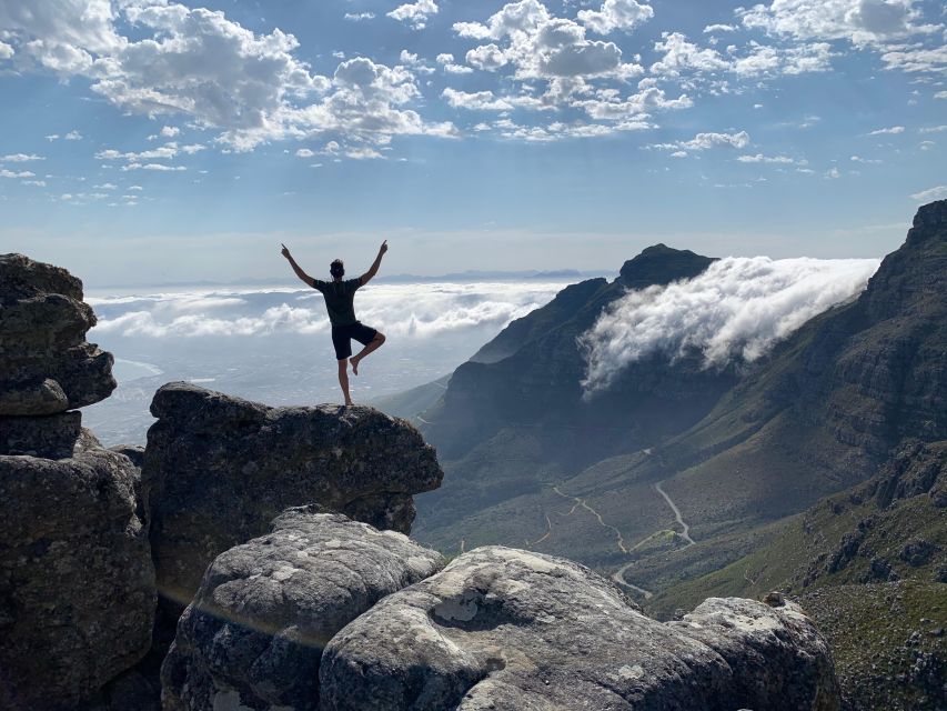 Cape Town: Table Mountain Hike With an Expert Guide - Exploring the Highlights of Table Mountain