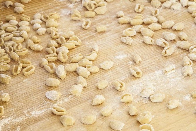 Cesarine: Market Tour & Home Cooking Class in Bari - Pricing and Availability