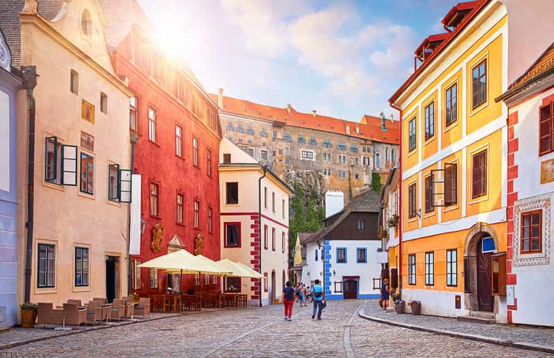 Cesky Krumlov: Private 2-Hour City Walking Tour - Highlights of the Experience