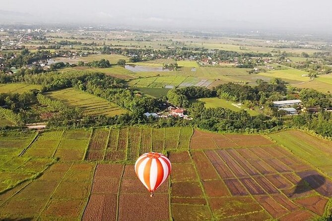 Chiang Rai: Guided Hot Air Balloon Sightseeing Tour - Tour Highlights