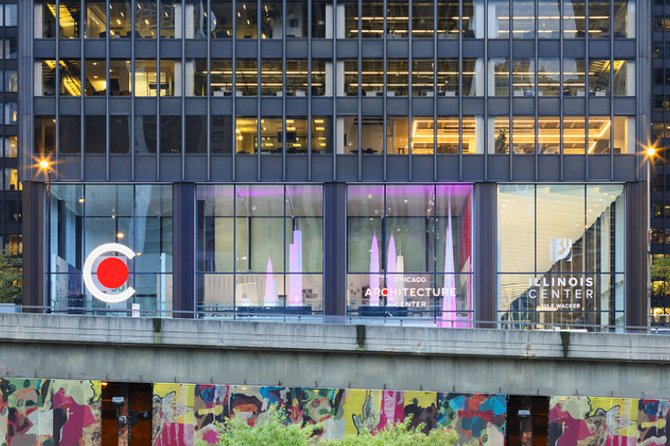 Chicago Architecture Walking Tour: Whats New