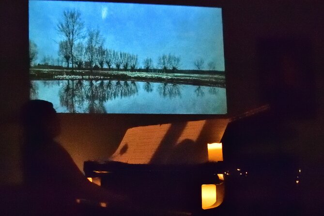 CHOPIN - Painted by Candlelights With Wine: Warsaw Concert at 7pm - Venue and Ambiance