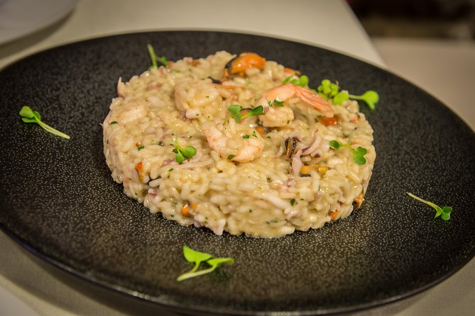 Cinque Terre Cooking Lesson in La Spezia - Overview and Experience