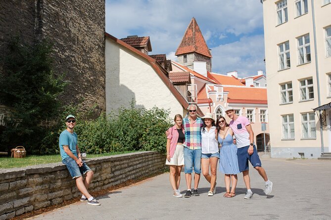 Complete Tallinn Tour: Highlights & Hidden Gems
