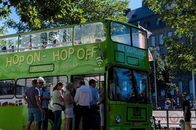 Copenhagen Highlights Hop-On Hop-Off Bus – Classic Copenhagen