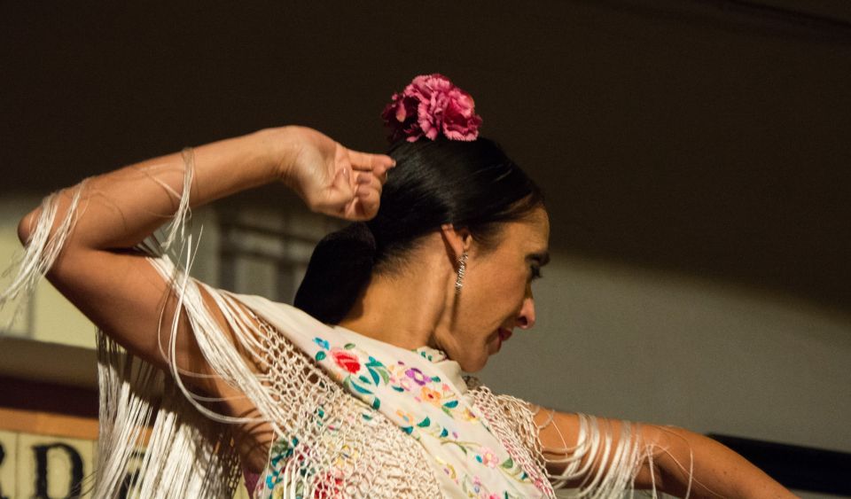 Córdoba: Flamenco Show Ticket With Drinks - Flamenco Show Ticket Pricing