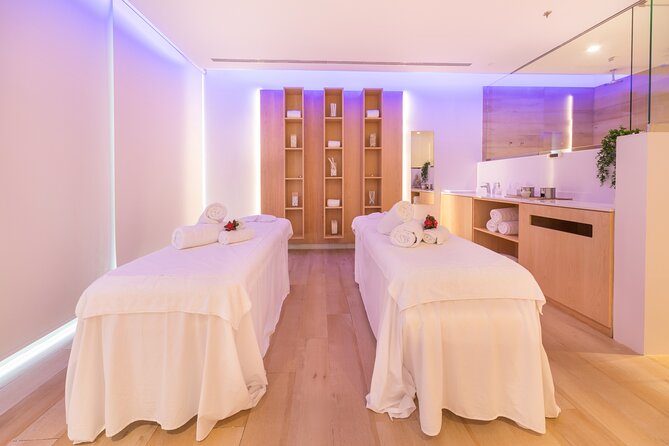 Couples Back Massage With Access to the Spa