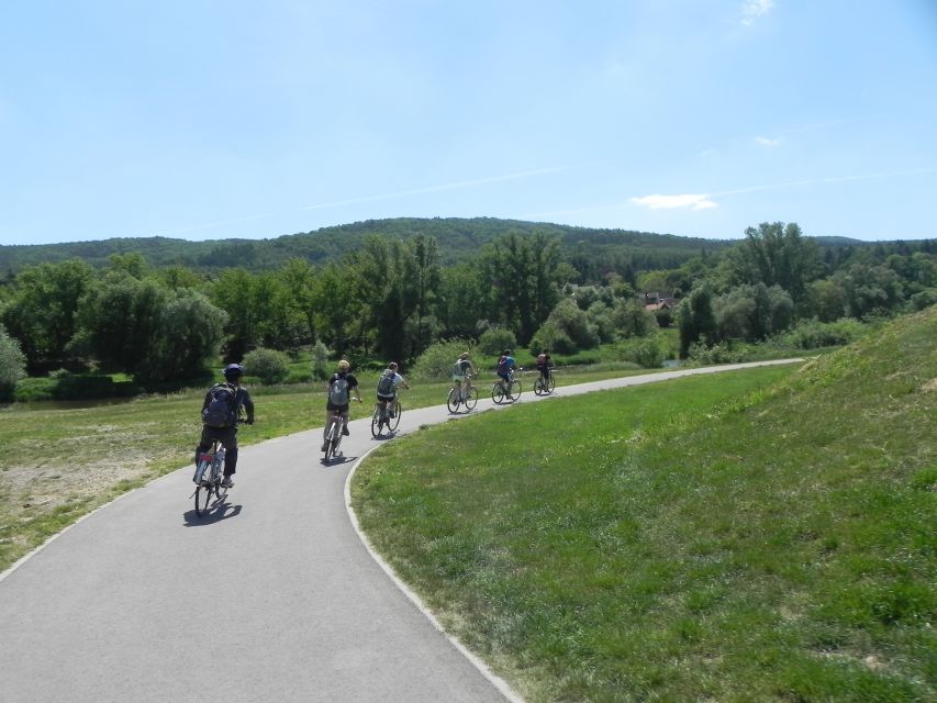 Coutryside Bike Tour to Karlstejn Castle. - Tour Overview