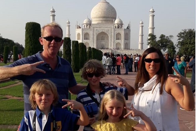 Day Trip to Agra (Guided Full Day Sightseeing Tour From Jaipur)