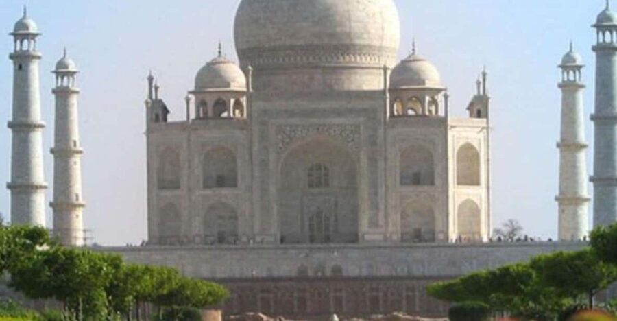 Delhi to Agra: Signature Day Trip