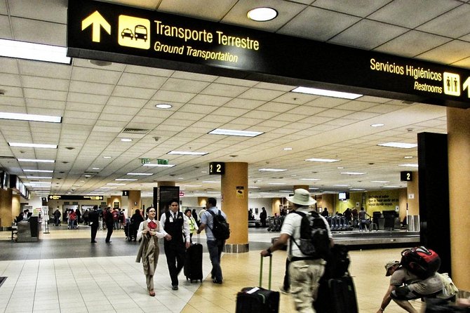 Deluxe Car Lima Transfer – Private Service