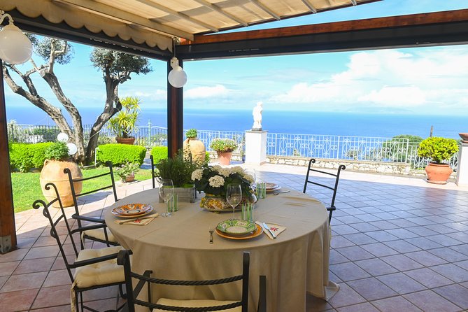 Dining Experience at a Locals Home in Livorno With Show Cooking